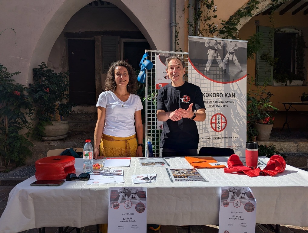Le club est présent à la fête des association de Biot (Sep. 2025)
